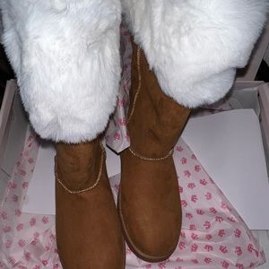 Juicy Couture NWT Cognac Boots Size 8